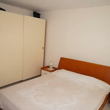In Chateau Nessebar Apartment